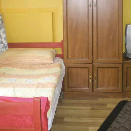 Beautiful In W/ Wifi And 2 Bedrooms